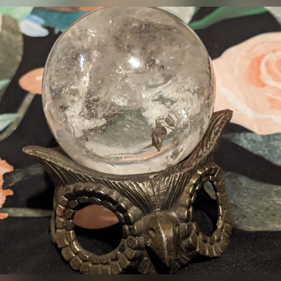Beautiful rare crystal quartz ball w owl stand - Picture 9 of 10